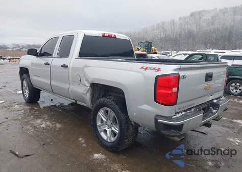 2017 Chevrolet Silverado 1500 Custom z USA, uszkodzony, nr VIN 1GCVKPEC4HZ290701